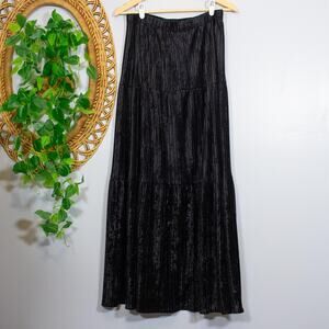 VTG Tall Girl Black Crinkle Maxi Skirt Tiered Dark Academia Goth | Dark Winter